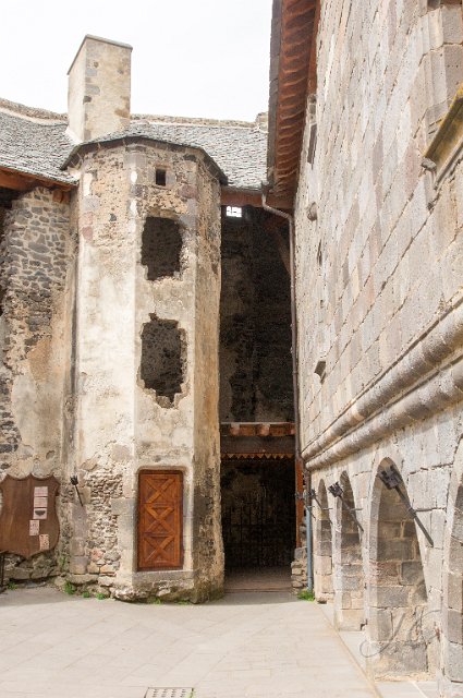 0269Chateau de Murol.jpg - SONY DSC